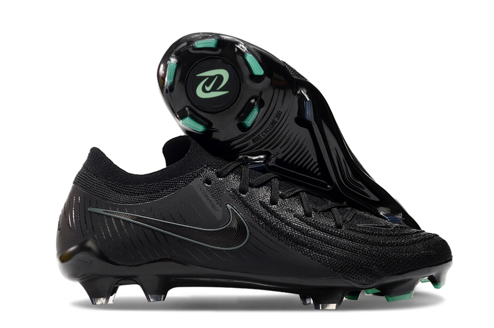 Chuteira Nike Phantom GX II FG - Preta
