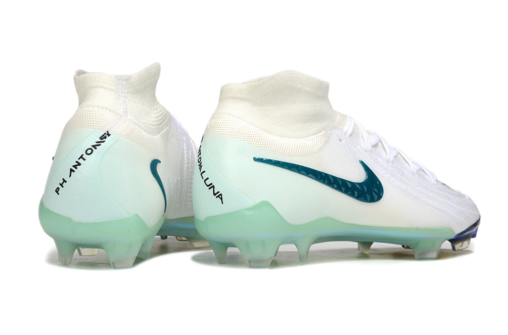 Chuteira Nike Phantom Luna Elite NU FG