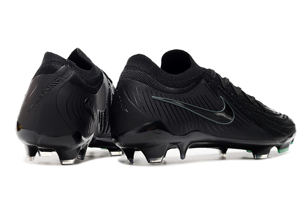 Chuteira Nike Phantom GX II FG - Preta