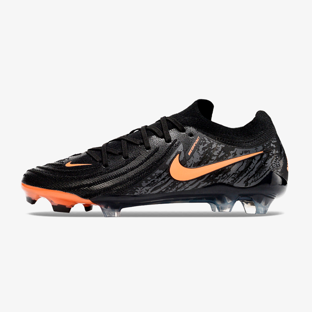 Chuteira Nike Phantom GX II FG - Preta e Laranja