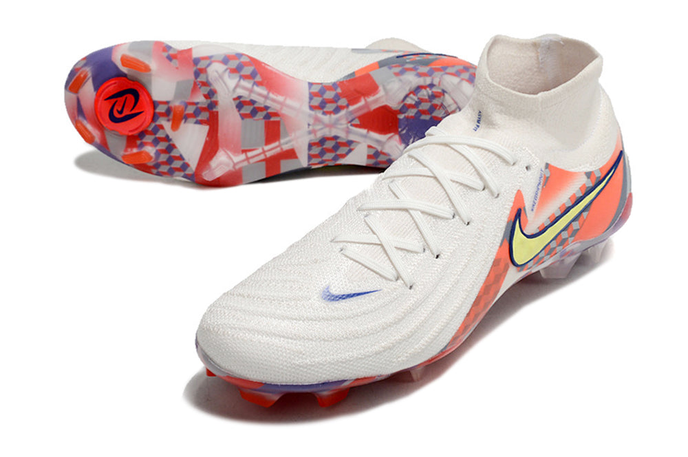 Chuteira Nike Phantom Luna Elite NU FG