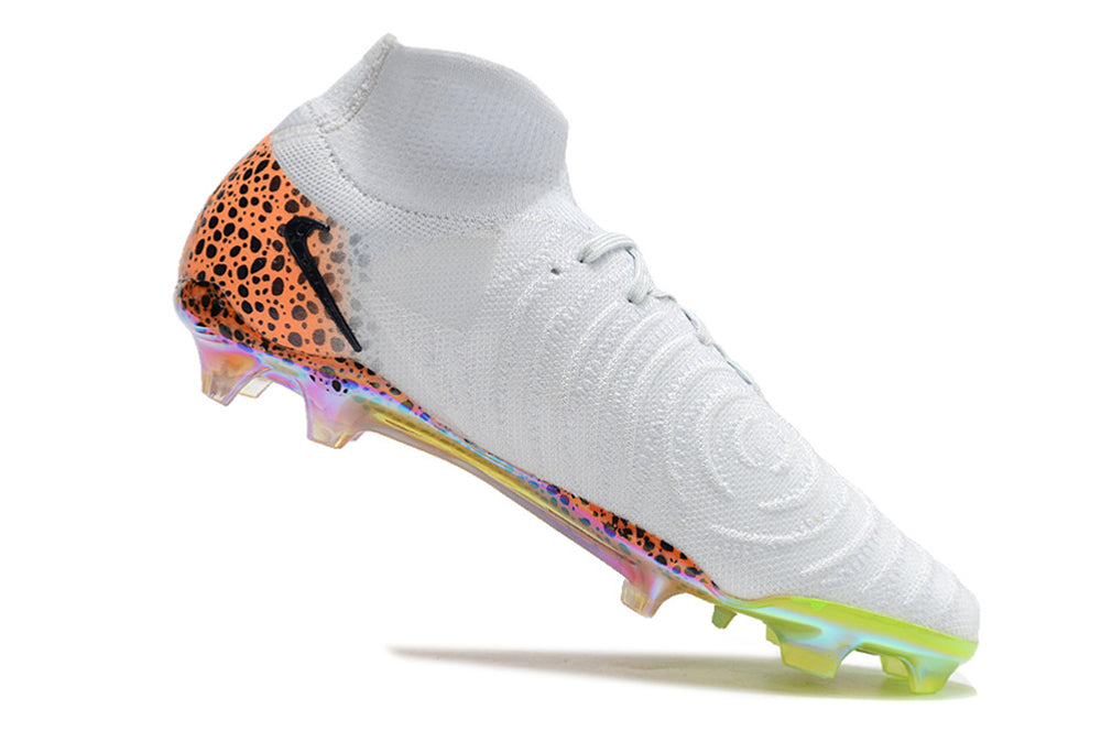 Chuteira Nike Phantom Luna Elite NU FG