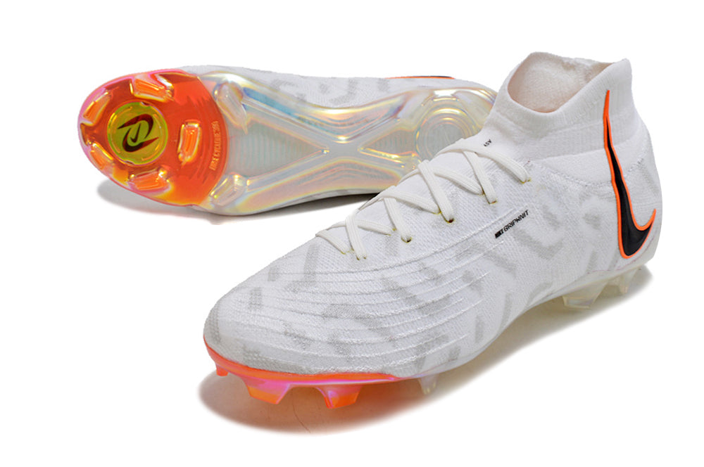 Chuteira Nike Phantom Luna Elite NU FG