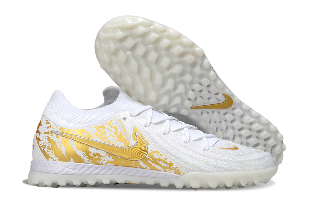 Chuteira Society Nike Phantom GX II TF - Branca e Dourada