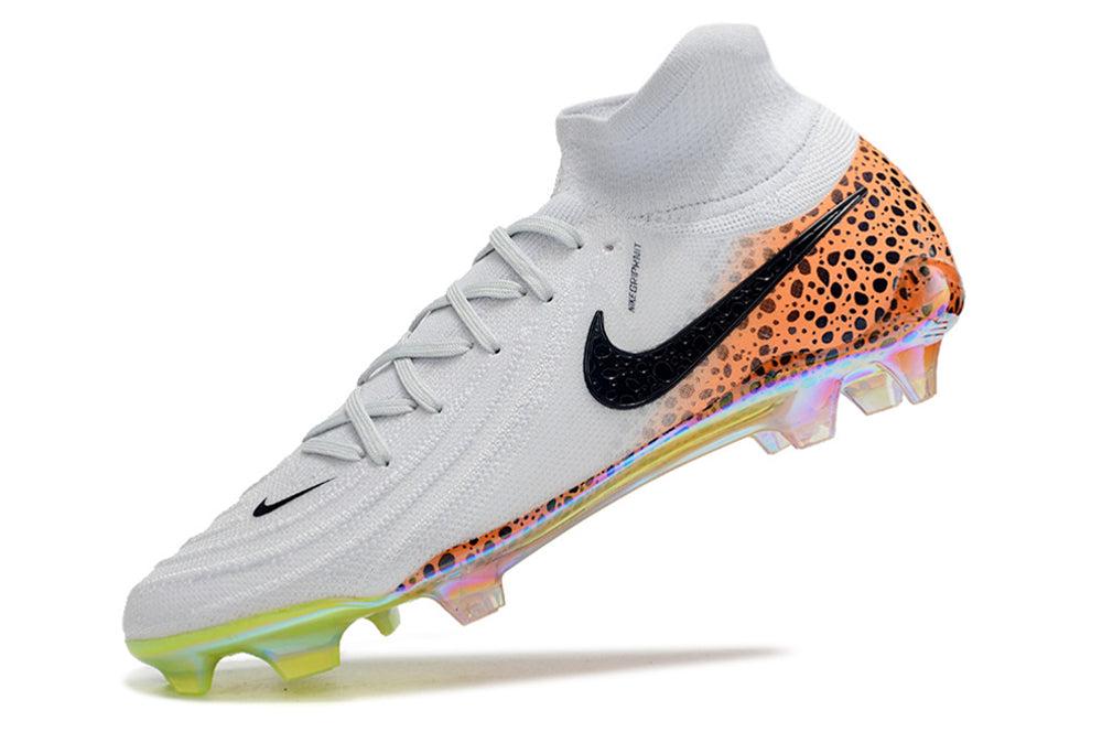Chuteira Nike Phantom Luna Elite NU FG