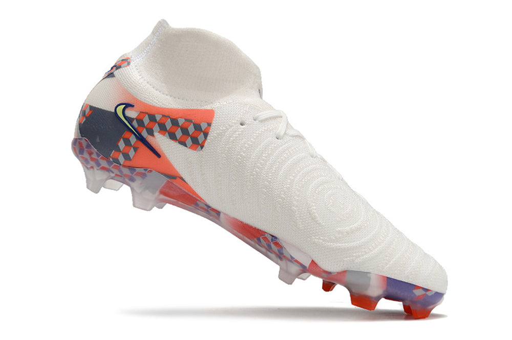 Chuteira Nike Phantom Luna Elite NU FG