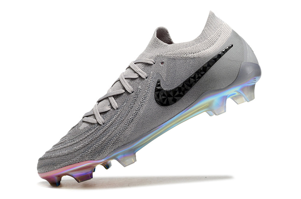 Chuteira Nike Phantom GX II Edição Especial FG - Cinza