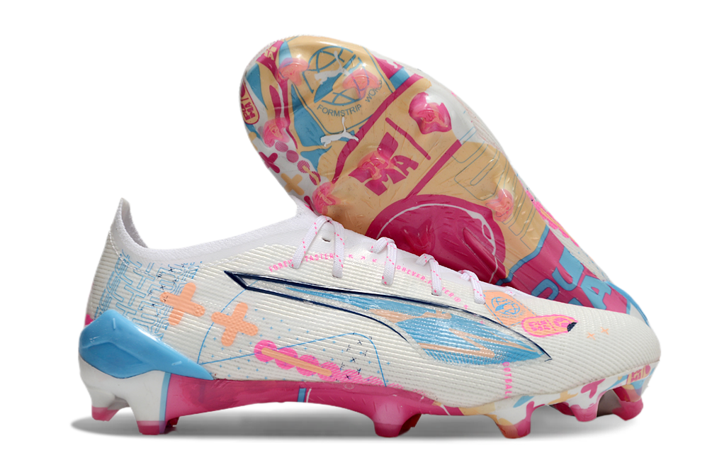 Chuteira Puma Ultra 5 Ultimate FG - Branca, Azul e Rosa