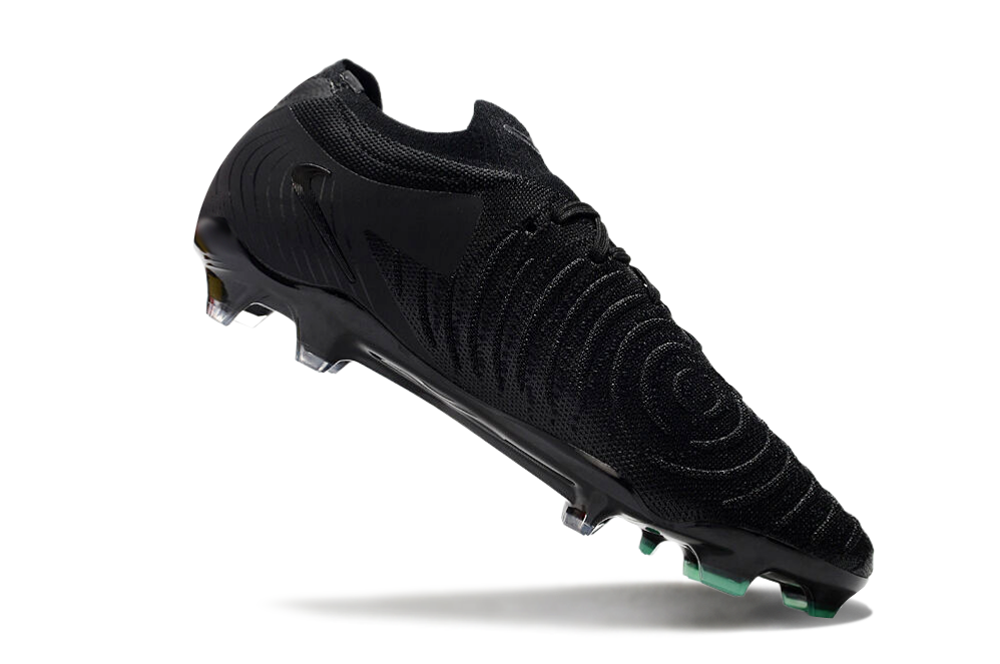 Chuteira Nike Phantom GX II FG - Preta