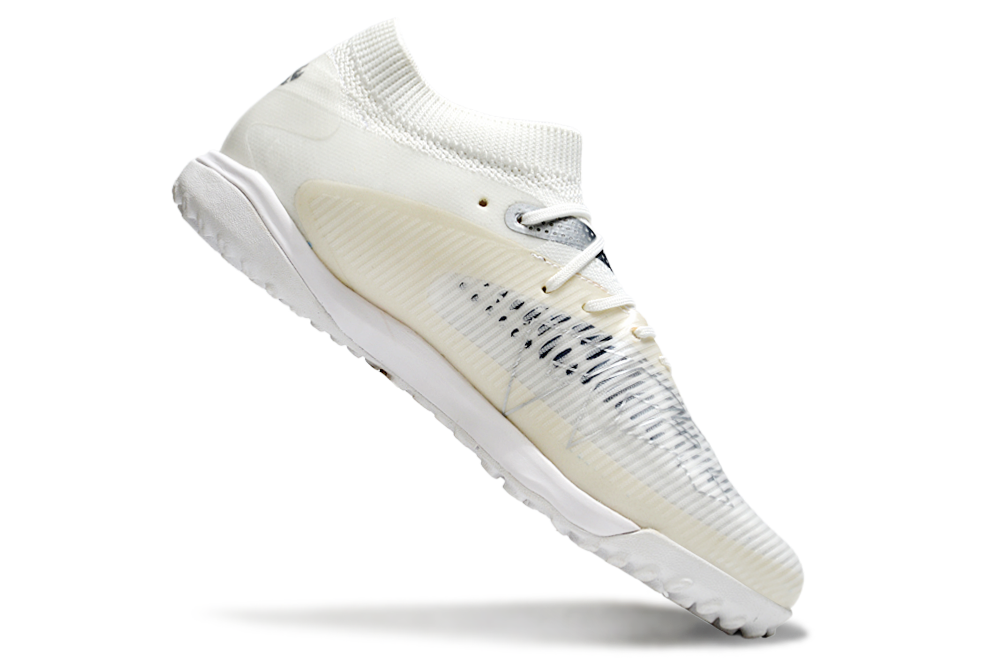 Chuteira Society Puma Future 8 TF - Branca - Whiteout Pack