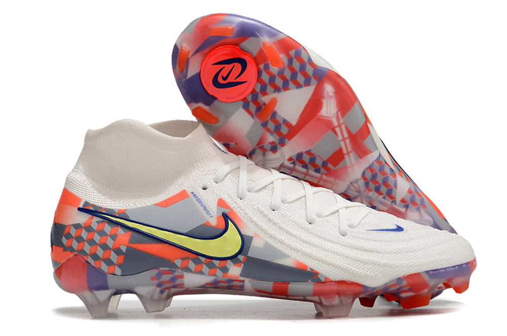 Chuteira Nike Phantom Luna Elite NU FG
