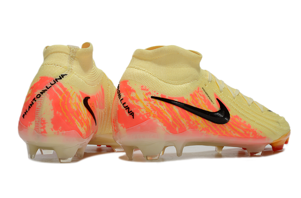 Chuteira Nike Phantom Luna Elite NU FG