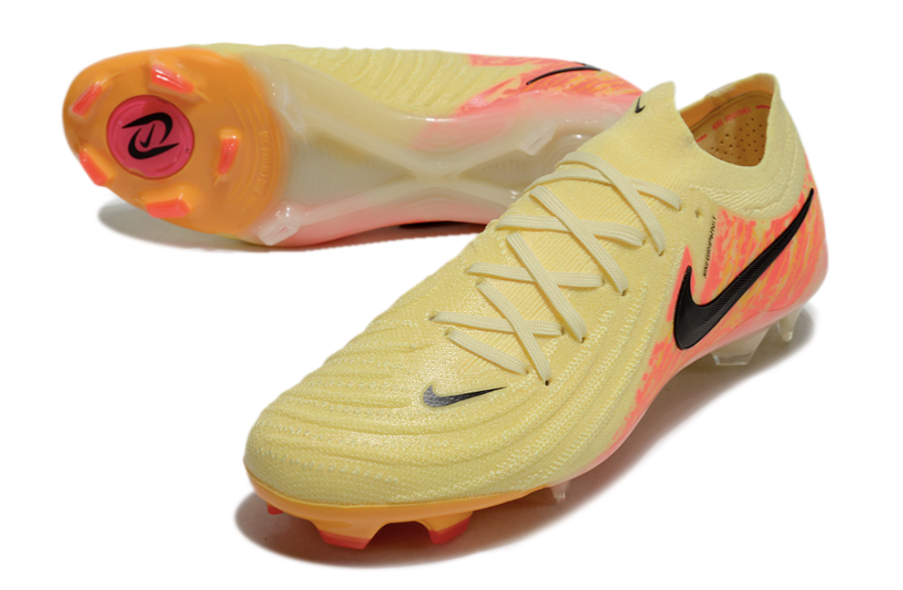 Chuteira Nike Phantom Luna Elite NU FG