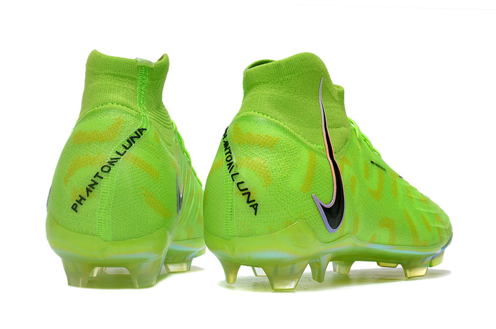 Chuteira Nike Phantom Luna Elite NU FG