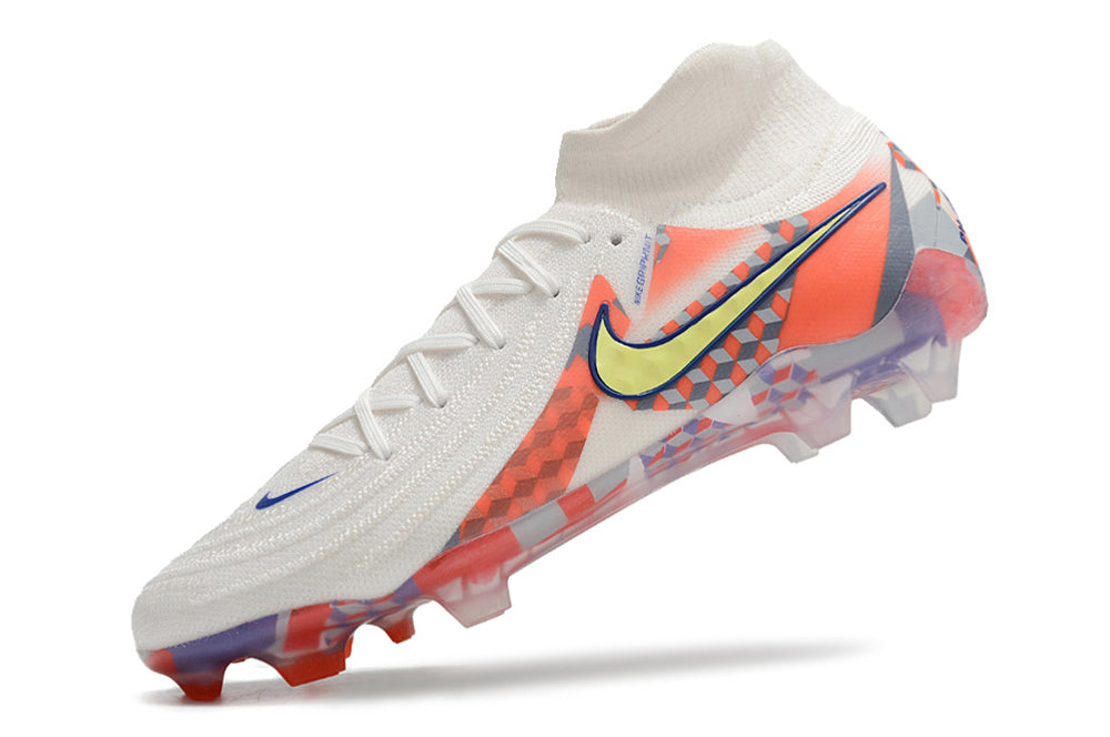 Chuteira Nike Phantom Luna Elite NU FG
