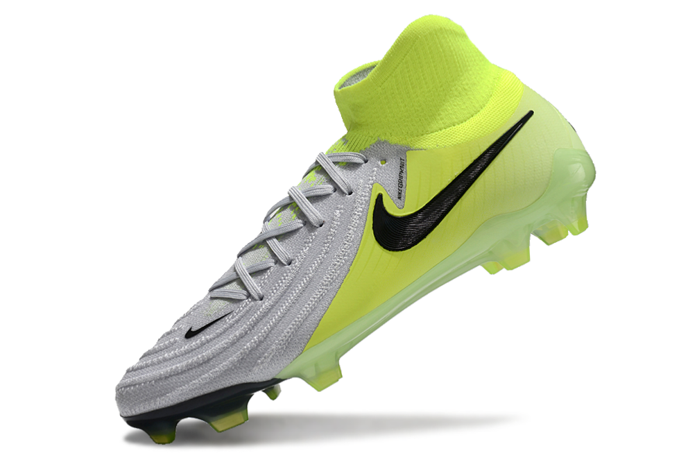 Chuteira Nike Phantom Luna Elite NU FG