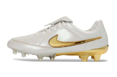 Chuteira Nike Tiempo Legend Ronaldinho R10 FG