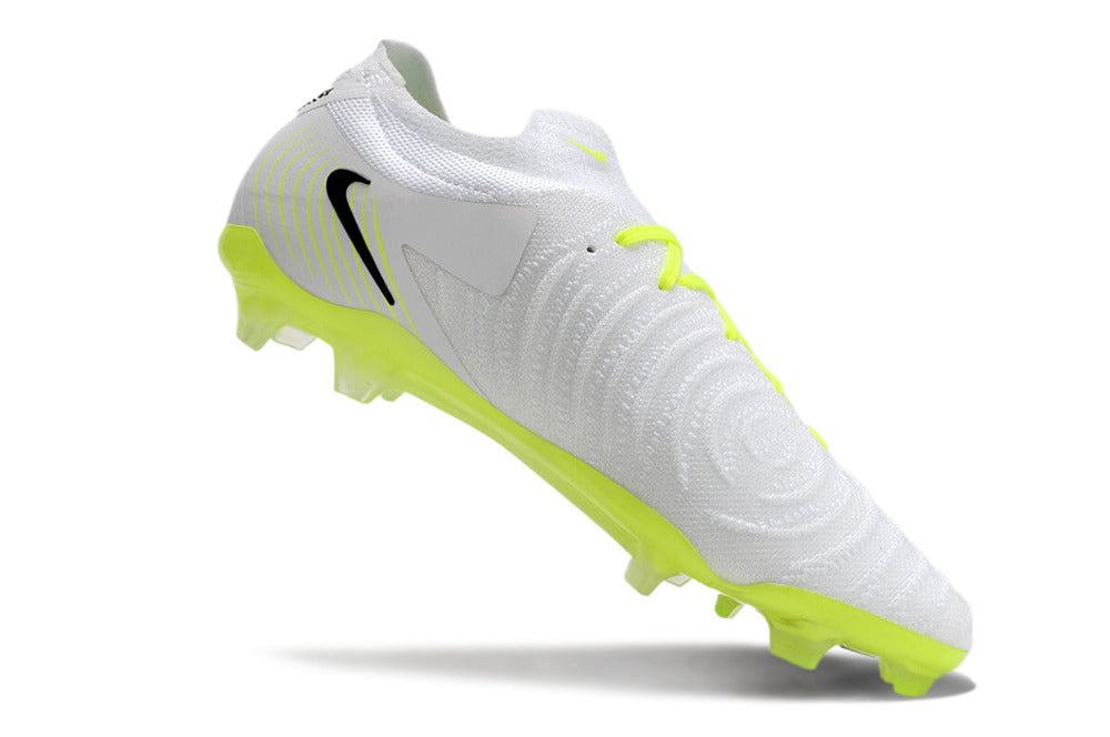 Chuteira Nike Phantom GX II FG - Branca e Verde