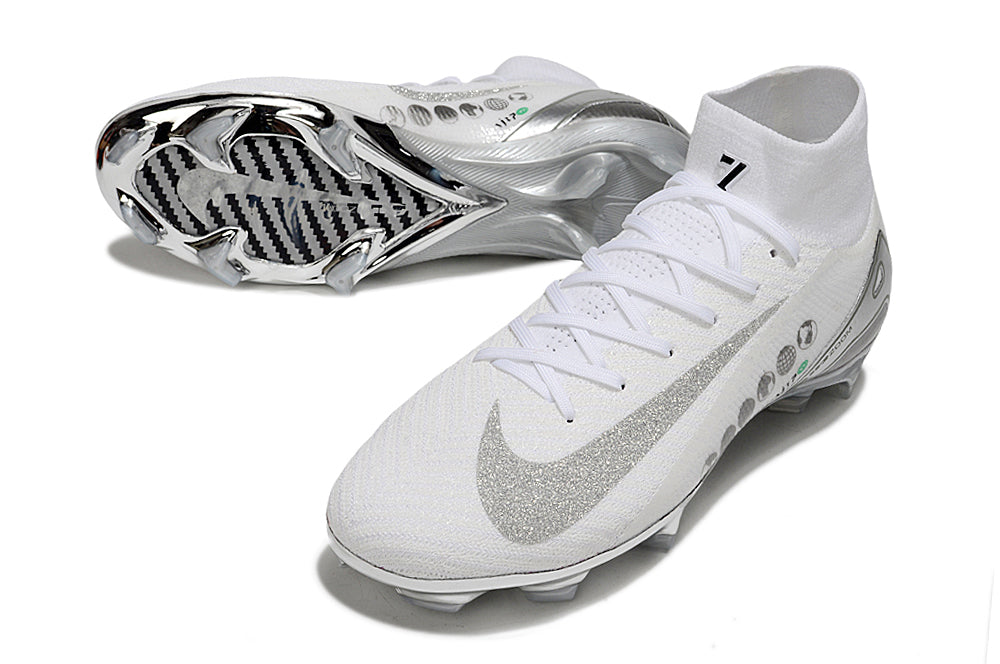 Chuteira Nike Air Zoom Mercurial Superfly 10 Edição Especial Elite FG - Branca e Prata